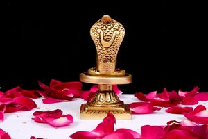 Brass shivling cho pooja kích thước nhỏ Shiva ling tượng thần tượng puja Quà Tặng mục đích trang trí nội thất mandir showpiece chiều cao 3 inch - Product Image 4