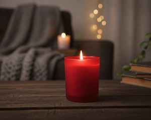 Bougie en cire de soja Grandeur en verre givré avec couvercle en bois, boîte et logo personnalisés disponibles, meilleur prix pour la vente en gros - Product Image 2