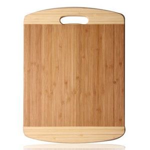 Planche à découper en bois naturel fabriquée à la main avec finition polie parfaite pour une utilisation décorative et pratique dans la cuisine - Product Image 1