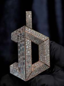 Pendentif Lettre D Diamant Moissanite Unisexe de Luxe Argent Sterling 925 Or Jaune Massif 10k Entièrement Glacé Personnalisable Hip Hop - Product Image 4