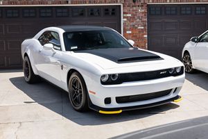 DODGE Challenger R/T Plus d'occasion, parmi les plus vendues, modèle 2022 - Product Image 2