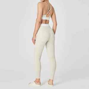 Conjunto de Yoga de dos tonos personalizado OEM, Sujetador deportivo recortado y mallas de tiro alto, conjunto de entrenamiento de 2 piezas para mujer - Product Image 4