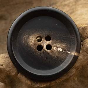 ARTISANAT Bouton en corne de buffle Taille de personnalisation vierge et taille grande et courte Agate disponible - Product Image 1