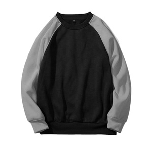 Sweat-shirt d'automne personnalisé pour hommes, ensemble de shorts, pull oversize, imprimé imperméable, brodé, motif de designer, velours éponge français - Product Image 6