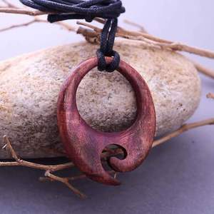 Women's High Quality Multi-Color Handmade Resin Necklace Trendy Angel Model Pattern Multipurpose Fashion Jewelry From India - Product Image 5