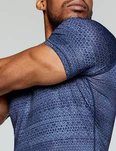 Chemise de compression à séchage rapide UPF 50 + pour hommes, entraînement athlétique personnalisé, conception à manches courtes pour les sports nautiques - Product Image 6