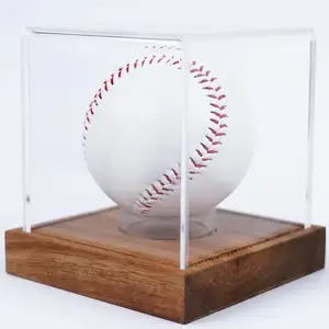 Base de madeira Clear Cube Baseball Holder Autograph Baseball Stand Box Square Acrylic Baseball Display Case Com Perspex Ring Holder