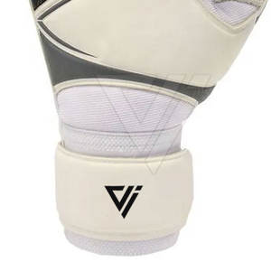 Guantes de portero profesionales personalizados de fábrica 2024, venta completa, Material de cuero y látex para entrenar a los niños aplicables - Product Image 4