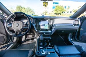 EXTREMADAMENTE LIMPIO, LHD/RHD, VOLVO V60 RECHARGE T8 POLESTAR ENGINEERED 2021, HÍBRIDO ENCHUFABLE DE 415 HP, TRACCIÓN EN LAS CUATRO RUEDAS, LISTO PARA ENVIAR - Product Image 4