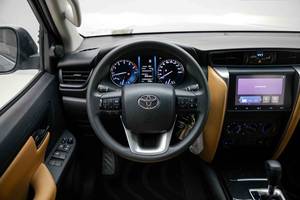 รถใหม่เอี่ยม ไมล์ 0 กม./ชม. ราคาคุ้มค่า ปี 2026 สีเงินเมทัลลิก TY - Fortuner EXR 2.7L 4WD SUV พร้อมส่ง - Product Image 2