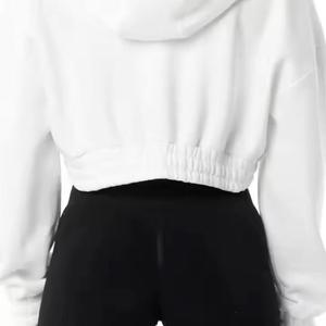 เสื้อสเวตเตอร์แบบสวมหัวของผู้หญิงเสื้อครอปมีฮู้ดเสื้อครอปสีเขียวออกแบบได้ตามต้องการสีน้ำตาลล้วน - Product Image 5