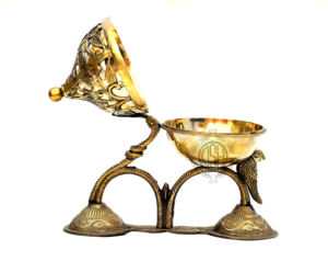 Soporte de incienso de latón de diseño elegante, calidad superior, precio al por mayor de lujo, difusor de aromaterapia Bakhoor Daan recién llegado - Product Image 2