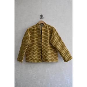 Veste matelassée en coton imprimé floral tissé |   Vêtement d'hiver réversible à manches longues et boutons, respectueux de l'environnement - Product Image 1