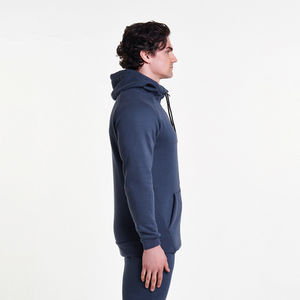 Sweat à capuche zippé pour homme avec logo personnalisé, veste d'entraînement sportive, polyester respirant, sweats à capuche zippés à prix avantageux et de haute qualité - Product Image 3