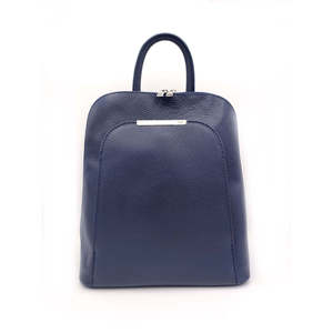 Mochila de Mujer de Cuero Genuino Hecha en Italia, Marca AP IDEA MODA - Verde - Product Image 1