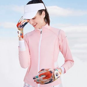 Golf Gloves Women's Breathable Soft All-Weather Golf Gloves with USA Flag Ball <b>Marker</b> Left Hand Grip Printed Pattern for Golfers - Product Image 5