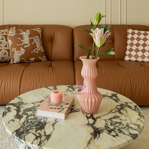 โต๊ะกาแฟทรงกลมหินอ่อนธรรมชาติสไตล์อาหรับคาลาแคตตาวิโอลาบิโค - Product Image 3