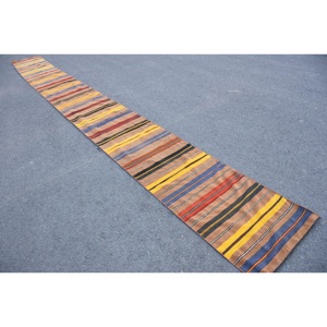 Alfombra Turca Vintage de 2.1x22.3 pies, Alfombra Kilim Marrón con Diseño Floral - Product Image 2