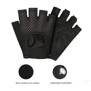 Gants de gymnastique demi-doigts pour hommes et femmes pour l'entraînement de yoga Entraînement sportif léger Musculation Fitness Haltérophilie - Product Image 6