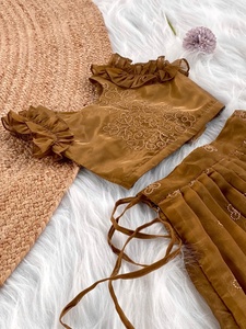 Seda de organza de calidad superior con Bordado de hilo para niños Lehenga Choli Fabricante y proveedor de India - Product Image 4