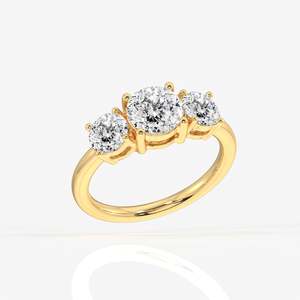 Anillo de Tres Piedras con Diamante Moissanite Corte Portugués, Elegante Anillo de Boda de Plata de Ley - Product Image 2