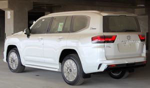 USADO BARATO 2023 GCC R20 AWD Asientos de Cuero ACC AUTO SUV Volante a la Izquierda Neumáticos R17 Sedán Euro IV Techo Solar Panorámico 360 Trasero - Product Image 2