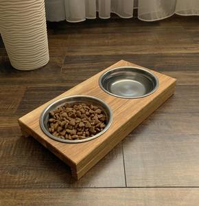 Mangeoire double en bois pour chiens et chats avec bols en acier - Product Image 3