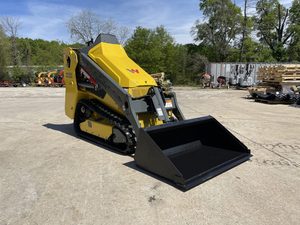 TOUT NOUVEAU 2024 Wacker Neuson SM100 Utility Track Skid Steer Loaders - Product Image 3