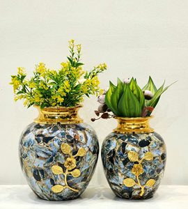 Vase à fleurs de décoration moderne de couleur noire pour mariage et événement de fête Vase à fleurs en aluminium à pilier le plus vendu - Product Image 6