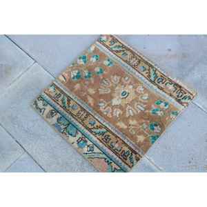 Tapis turc 1,6 x 1,6 pieds, tapis en laine vintage à motifs floraux marron - Product Image 2