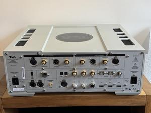 Prêt à être expédié : Nouveau DAC de streaming de référence T+A SDV 3100 HV avec préamplificateur - Product Image 4