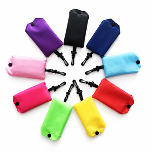 Bolsa de Compras Plegable Reutilizable, Mediana, de Poliéster, Ecológica y Portátil, con Clip de Mosquetón para Supermercado - Product Image 1