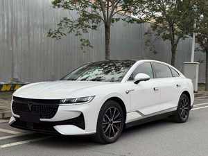 VOYAH Lantu Chasing Light 2024 PHEV 4WD Edición Ejecutiva de Ultra Largo Alcance - Product Image 5