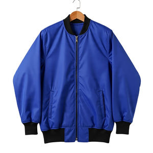 Blouson bomber léger coupe ajustée coupe-vent zippé col rond uni en toile enduite style baseball universitaire - Product Image 6