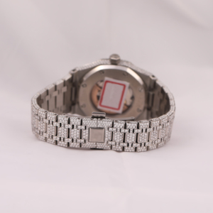 Reloj elegante de acero inoxidable para hombre de última tendencia Diamante de moissanita completamente helado con relojes de claridad VVS mejorados - Product Image 5