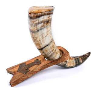 Copa de Sal Estilo Vikingo Religioso Hecha a Mano, Cuerno para Beber de la Mejor Calidad, Soporte de Cuerno Pulido, Seguro para Alimentos, Antiderrames, Taza Nórdica para Cerveza - Product Image 1