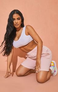 Shorts de Algodón para Mujer, Cintura Media, Corte Recto, Estilo Casual, Transpirables y Ecológicos, Colección Verano 2026, Venta al Por Mayor - Product Image 4