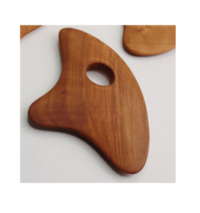 Diseño elegante Cara de madera de acacia Cuidado DE LA PIEL Masajeador Herramienta Gadgets Hecho a mano Masajeador facial de madera Artesanía Calidad superior - Product Image 4