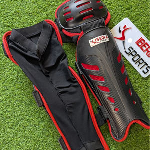 IBERIA - Espinilleras de Hockey Personalizadas al por Mayor |   Ligero, duradero y con protección de alto impacto para todos los niveles. - Product Image 4