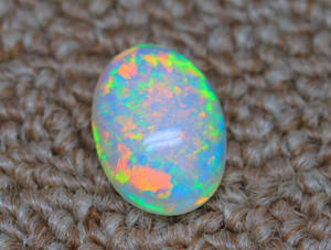 พลอยโอปอลทรงไข่ทรงหลวมเกรด a.a ของเเท้อัญมณีหลากสีรุ้งเรียบแวววาวเกรด a.a ของแท้ - Product Image 3