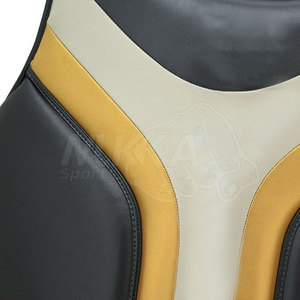 Protector de Pecho de Cuero de Alta Calidad con Diseño Personalizado para Hombres - Protección para Entrenamiento de MMA y Lucha Libre con Material de PVC y Cuero - Product Image 4