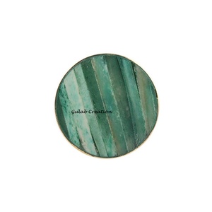 Bouton de tiroir rond en os vert de mer et laiton, poignée de meuble décorative faite à la main pour armoires, commodes et tiroirs - Product Image 4
