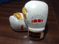 Guantes de boxeo blancos con corazón cromado ganador de competición profesional de calidad superior logotipo personalizado Muay Thai entrenamiento MMA guante