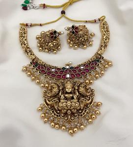 Hermoso conjunto de collar de Templo de calidad superior con conjunto de collar chapado en oro con pendientes para ropa de boda para mujer - Product Image 5