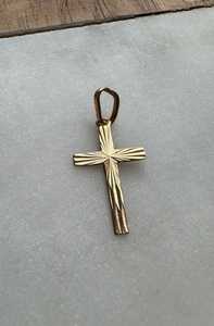 Fait à la main sur mesure Jade croix pendentif Vintage chandail chaîne femmes motard & Punk bijoux de mode pour la vente en gros et au détail - Product Image 2