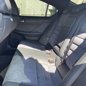 Lexus IS 500 Launch Edition 2022 Usado, Motor V8 de Aspiración Natural, Transmisión Automática de 6 Velocidades, Asientos de Cuero, Sedán con Volante a la Derecha/Izquierda - Product Image 4