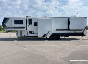 2025 2024 2026 Keystones M-o-n-t-a-n-a 3941FO Rvs Camper Motorhomes Travel Trailer - Product Image 5