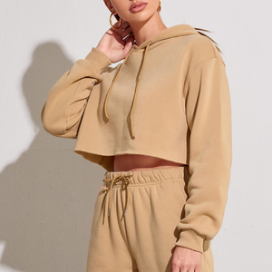 Vente en gros de sweats à capuche courts en coton pour femmes streetwear sweats à capuche courts en polaire strass personnalisés et impression de logo crop tops - Product Image 3