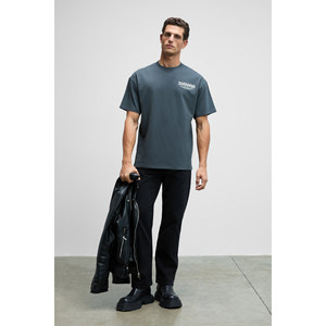 เสื้อยืดคอกลมทรงโอเวอร์ไซส์ ยี่ห้อ GRIMELANGE VORTEX สำหรับผู้ชาย ปักลายที่อก พิมพ์ลายด้านหลัง ผลิตจากผ้าฝ้ายออร์แกนิค 100% - Product Image 6