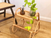 Table basse en rotin naturel et osier avec porte-revues Mobilier d'intérieur Table de design d'intérieur faite à la main au Vietnam